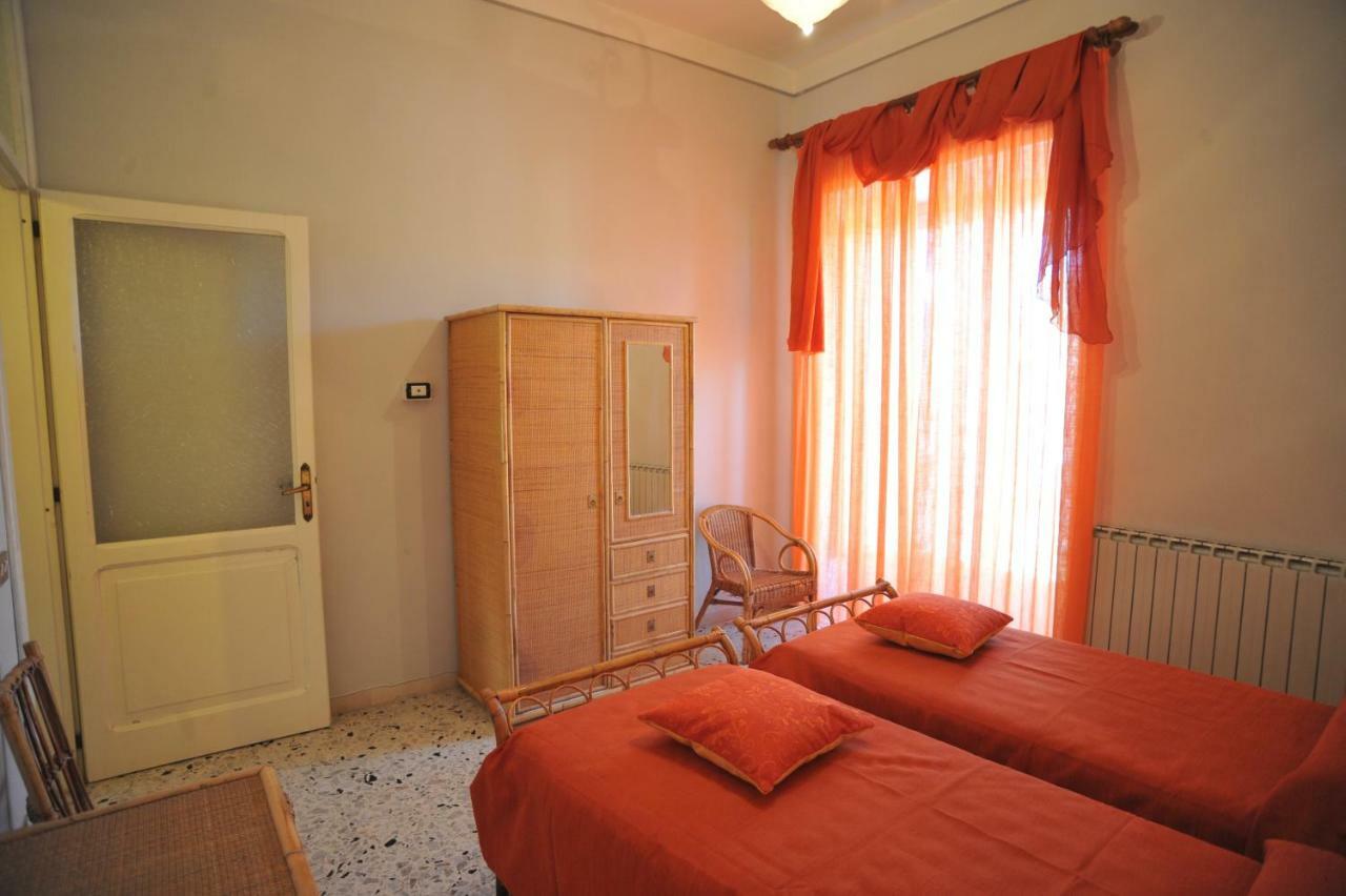 Palazzo Mascolo Gruppo Mascololuxuryapartments อาเจโรลา ภายนอก รูปภาพ