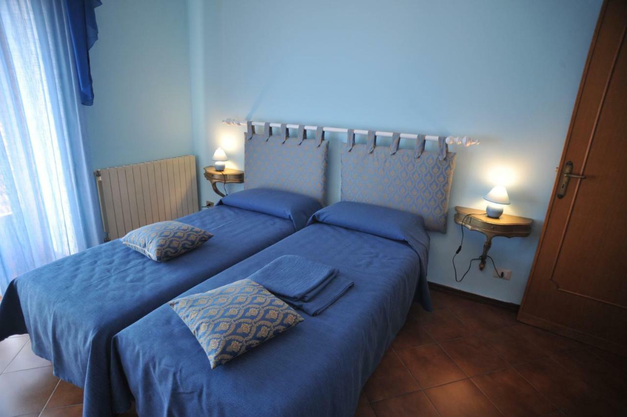 Palazzo Mascolo Gruppo Mascololuxuryapartments อาเจโรลา ภายนอก รูปภาพ